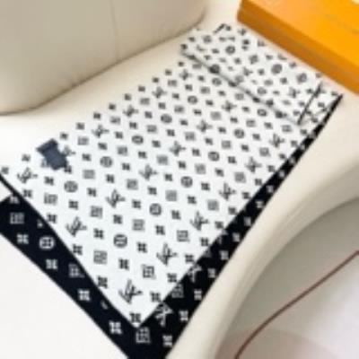 wholesale quality lv scarf model no. 111